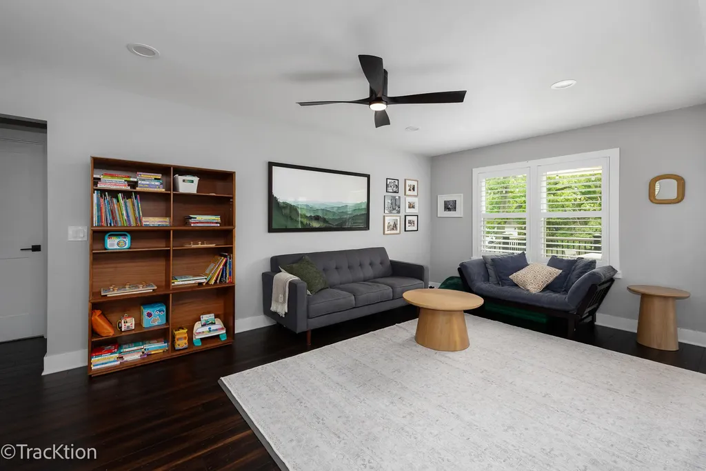 309 White Oak Drive Naperville IL 60540