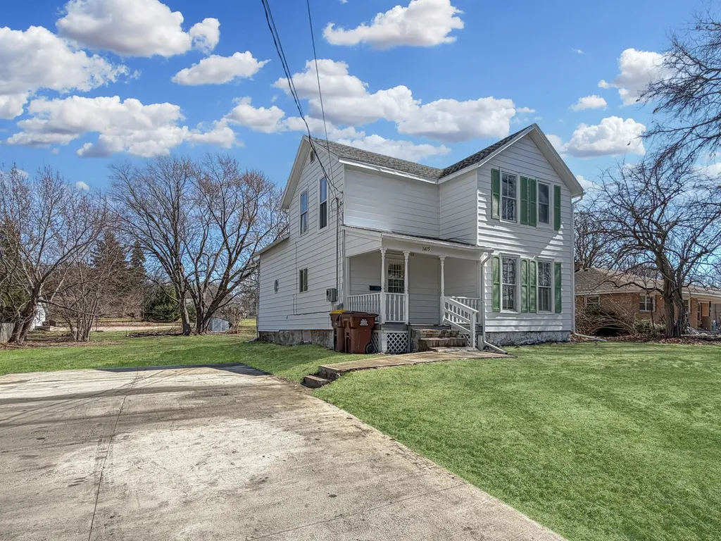 1415 South Walnut Avenue Freeport IL 61032