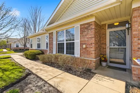 21450 Lake St Clair Drive Crest Hill IL 60403