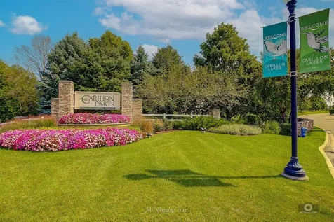 21450 Lake St Clair Drive Crest Hill IL 60403