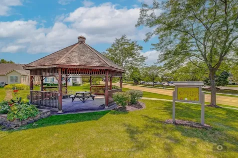 21450 Lake St Clair Drive Crest Hill IL 60403