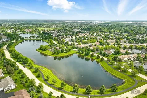 21450 Lake St Clair Drive Crest Hill IL 60403