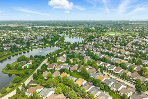 21450 Lake St Clair Drive Crest Hill IL 60403