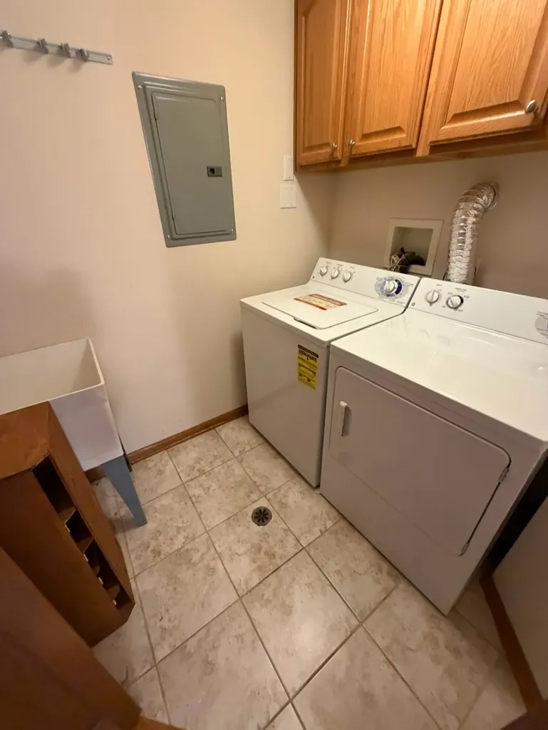 16001 South 88th Avenue Orland Park IL 60462
