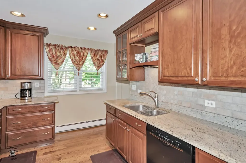 2269 West 109th Street Chicago IL 60643