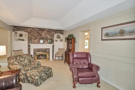 2269 West 109th Street Chicago IL 60643