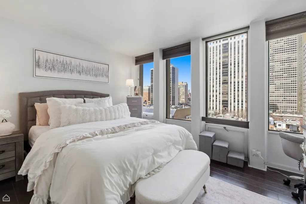 100 East Walton Street Chicago IL 60611