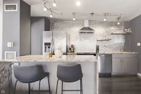 100 East Walton Street Chicago IL 60611