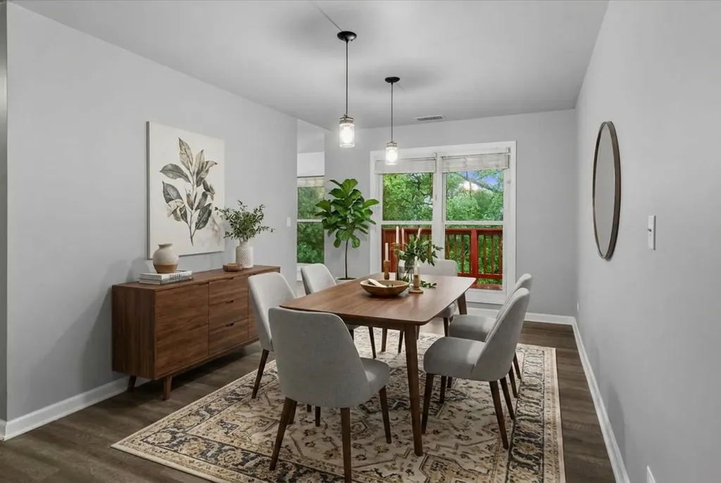 1458 Whitespire Court Naperville IL 60565