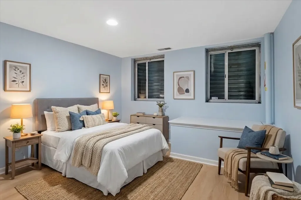 1458 Whitespire Court Naperville IL 60565