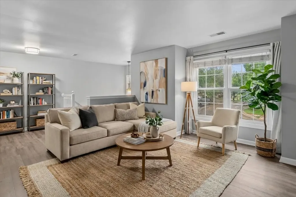 1458 Whitespire Court Naperville IL 60565