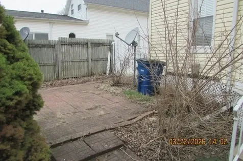 103 1ST Street Bradford IL 61421