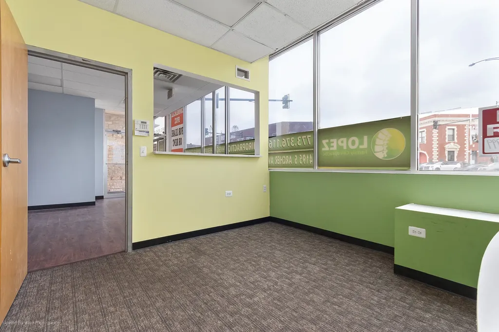 4195 South Archer Avenue Chicago IL 60632