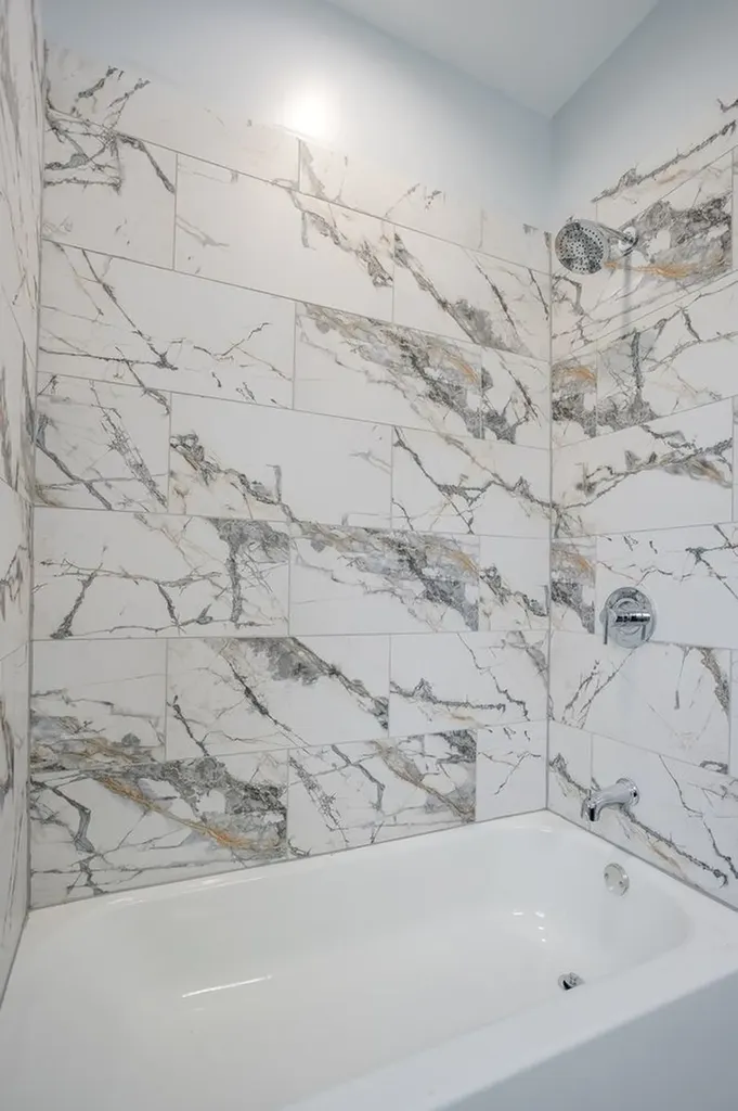1013 West 18th Place Chicago IL 60608