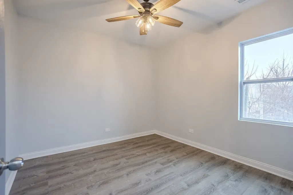 1013 West 18th Place Chicago IL 60608