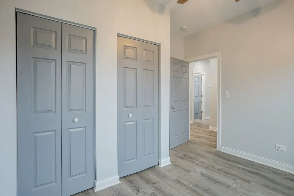 1013 West 18th Place Chicago IL 60608