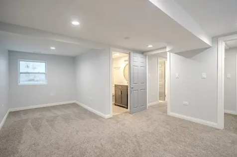 1013 West 18th Place Chicago IL 60608