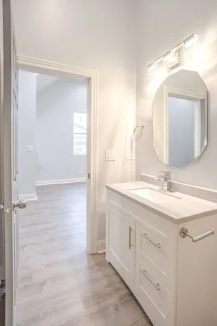1013 West 18th Place Chicago IL 60608