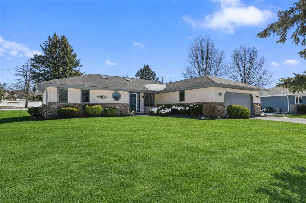 6629 Swansdown Road Loves Park IL 61111