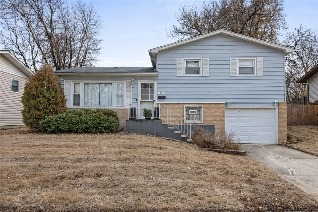 4251 190TH Place Country Club Hills IL 60478