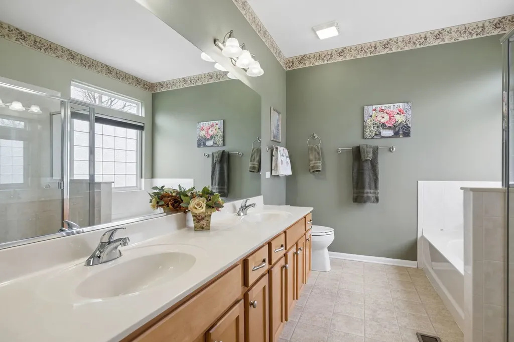 2189 Paddington Court Aurora IL 60502