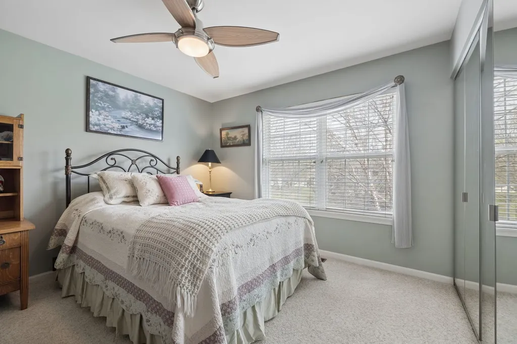 2189 Paddington Court Aurora IL 60502