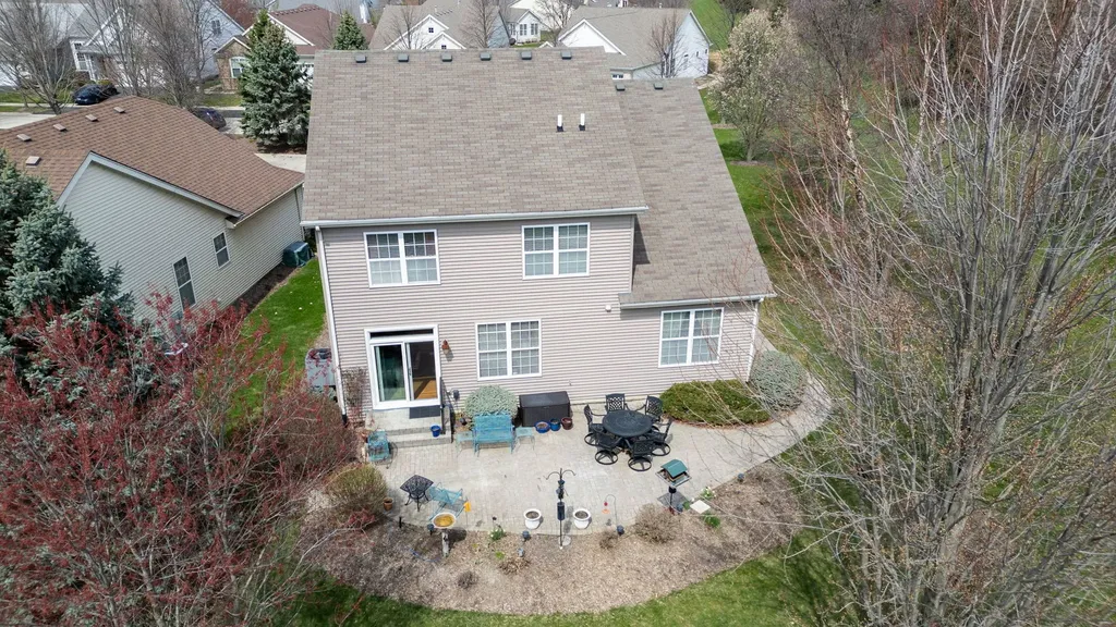 2189 Paddington Court Aurora IL 60502