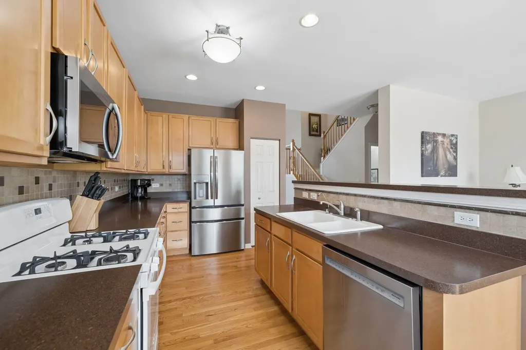 2189 Paddington Court Aurora IL 60502
