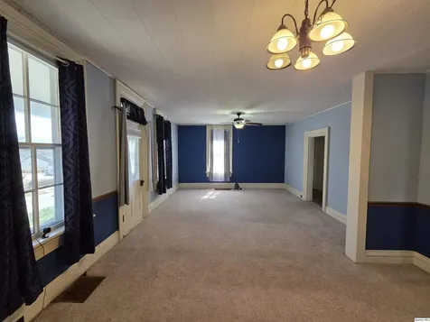 1228 South 12th Street Quincy IL 62301