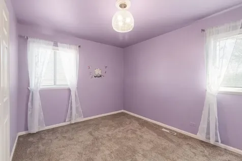 1421 Barberry Lane Round Lake Beach IL 60073