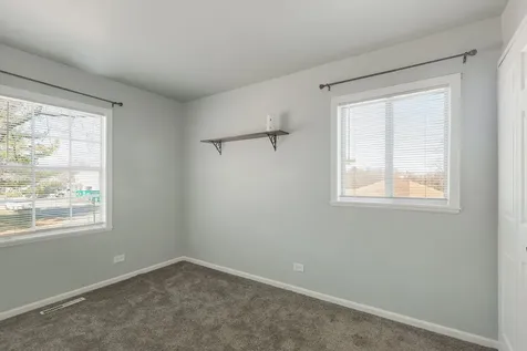 1421 Barberry Lane Round Lake Beach IL 60073