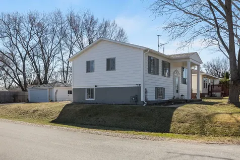 1421 Barberry Lane Round Lake Beach IL 60073