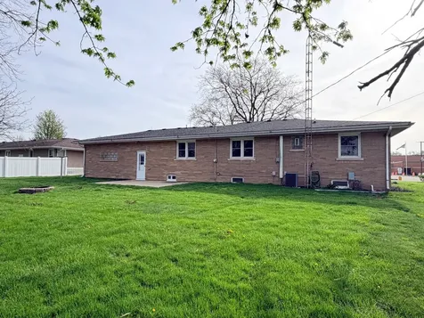 635 North Elm Street Herscher IL 60941