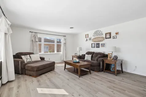 635 North Elm Street Herscher IL 60941