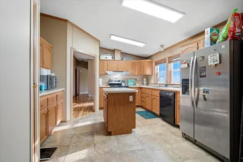 6009 Park Road Clinton IL 61727