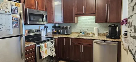 33 West Delaware Place Chicago IL 60610