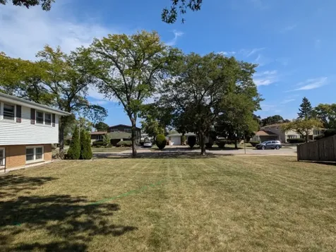 9216 Ozark Avenue Morton Grove IL 60053