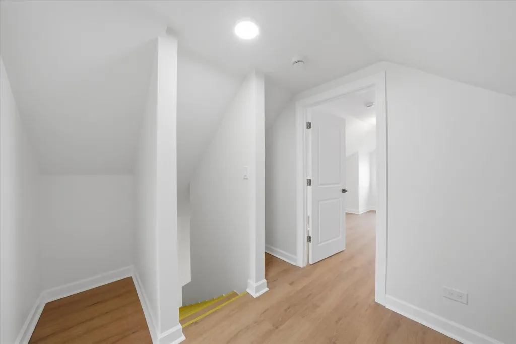 7517 South Carpenter Street Chicago IL 60620