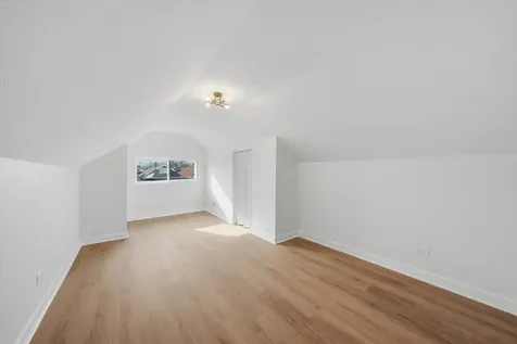 7517 South Carpenter Street Chicago IL 60620