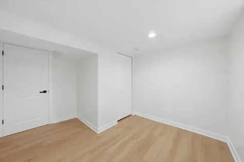 7517 South Carpenter Street Chicago IL 60620