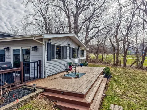 152 Beachview Court Varna IL 61375