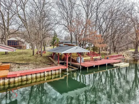 152 Beachview Court Varna IL 61375
