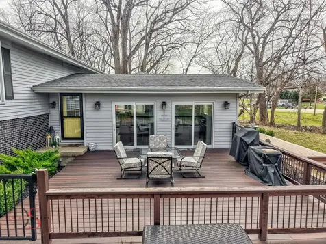 152 Beachview Court Varna IL 61375