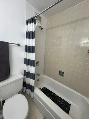 2921 South Michigan Avenue Chicago IL 60616