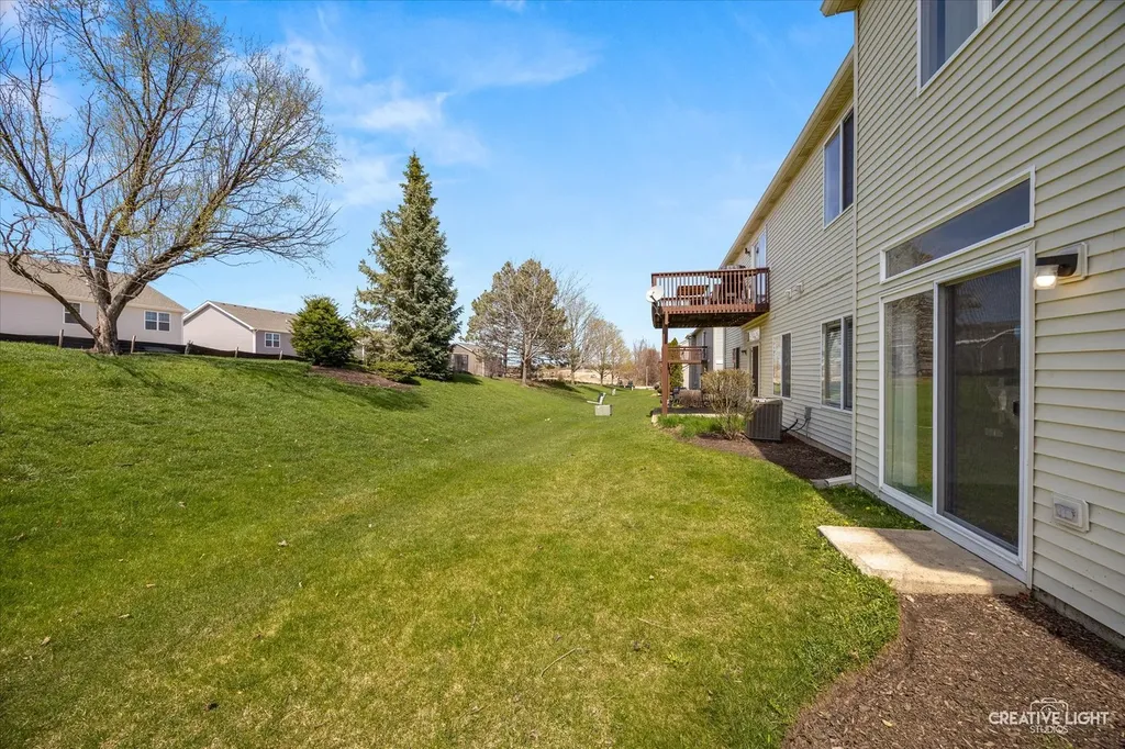 1869 Misty Ridge Lane Aurora IL 60503