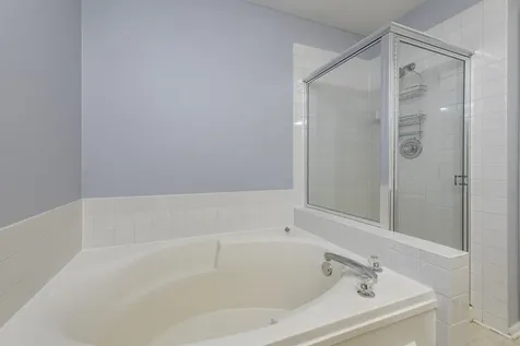 36111 North New Bridge Court Gurnee IL 60031