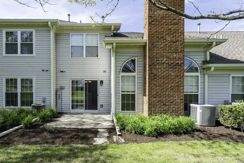 36111 North New Bridge Court Gurnee IL 60031