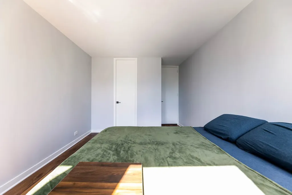1 East Scott Street Chicago IL 60610