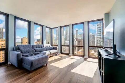 1 East Scott Street Chicago IL 60610