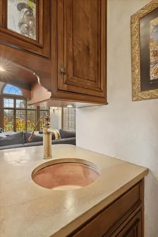 2041 Tremont Court Libertyville IL 60048